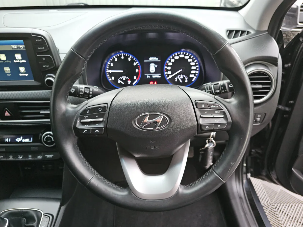 Hyundai KONA MPV, Petrol, 2018, Black