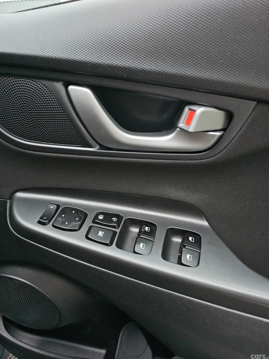 Hyundai KONA MPV, Petrol, 2018, Black