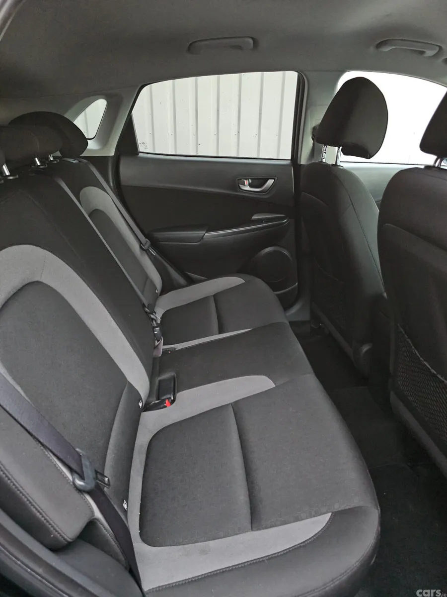 Hyundai KONA MPV, Petrol, 2018, Black