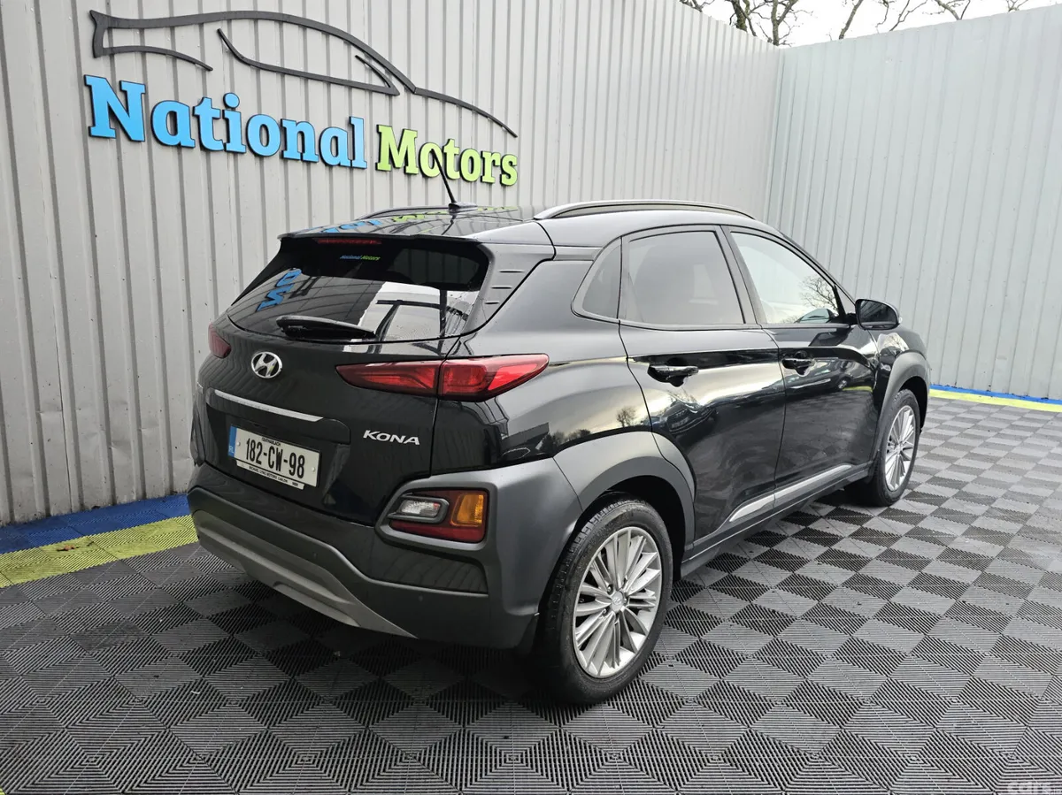 Hyundai KONA MPV, Petrol, 2018, Black