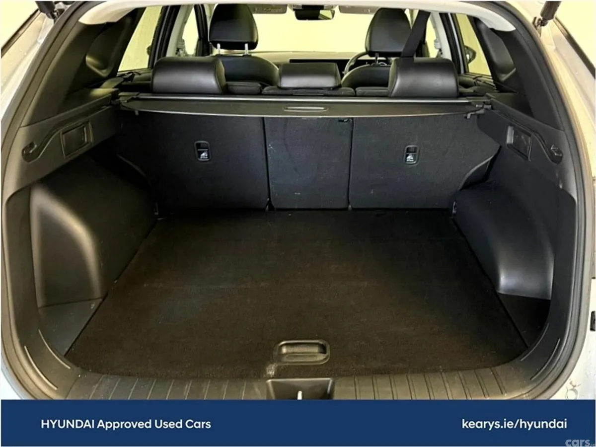 Hyundai Tucson SUV, Petrol Plug-in Hybrid, 2025, Grey