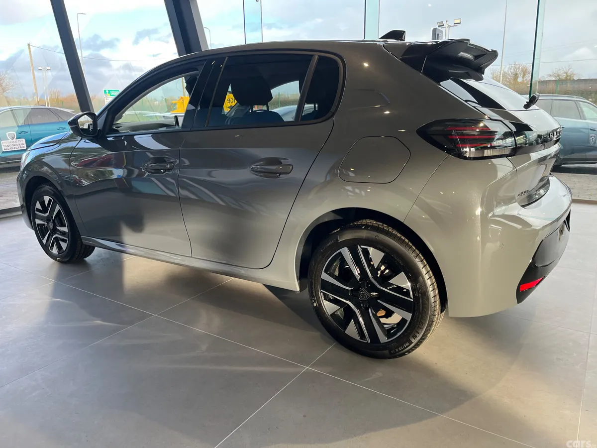 Peugeot 208 SUV, Petrol Hybrid, 2026, Blue