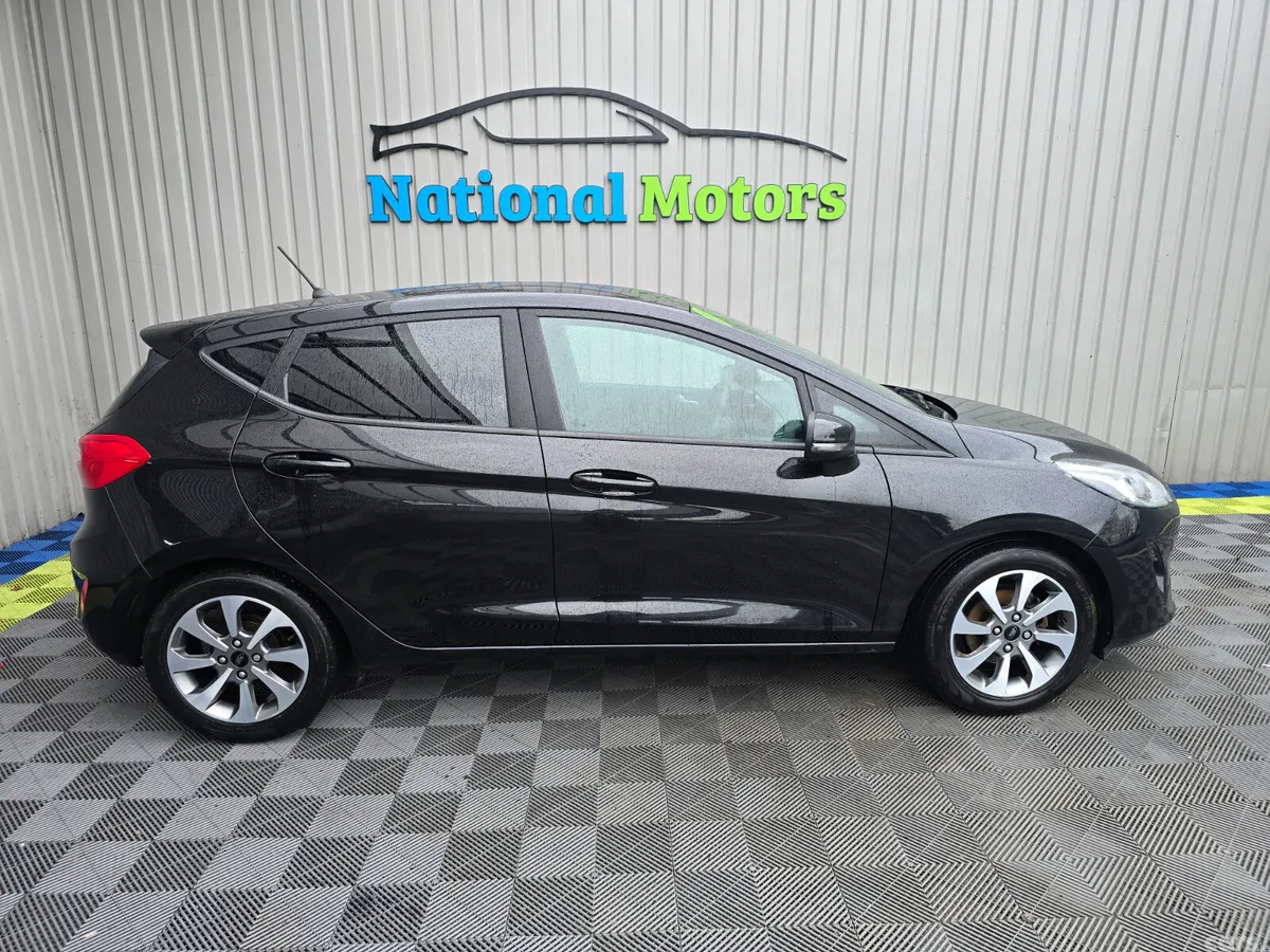 Ford Fiesta Hatchback, Petrol, 2019, Black