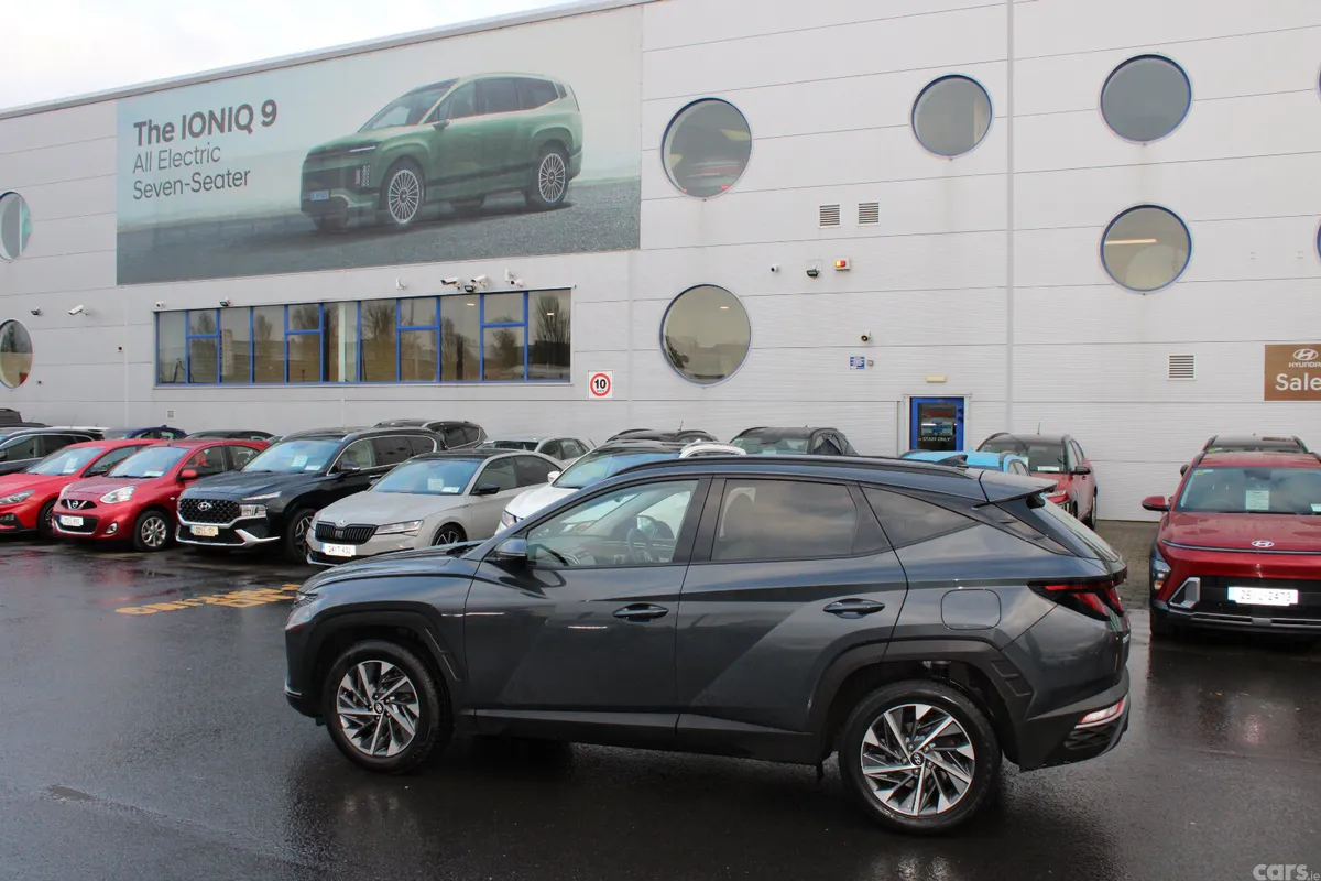 Hyundai Tucson SUV, Diesel, 2024, Grey