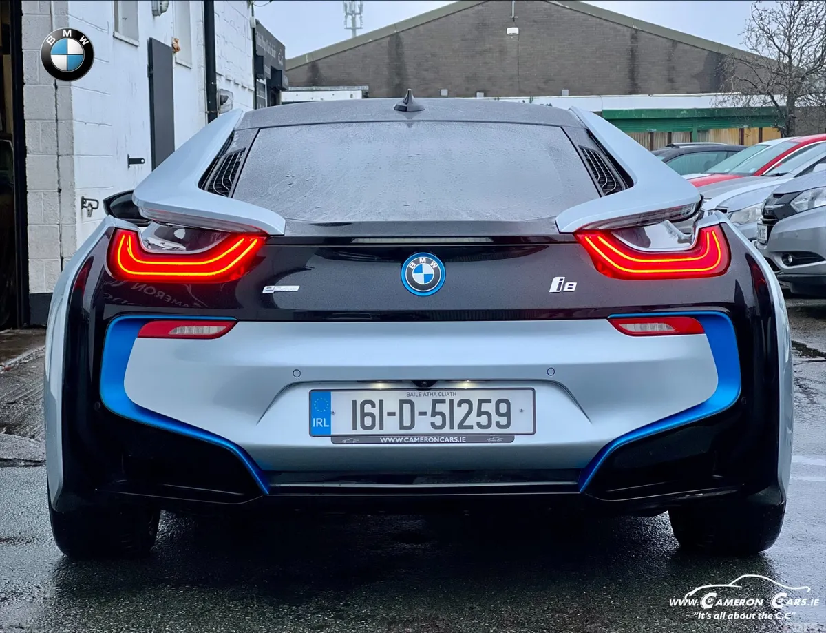 BMW i8 Coupe, Petrol Plug-in Hybrid, 2016, Silver