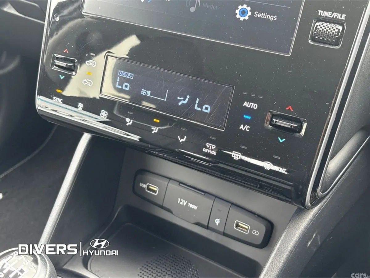 Hyundai Tucson MPV, Diesel, 2022, Grey