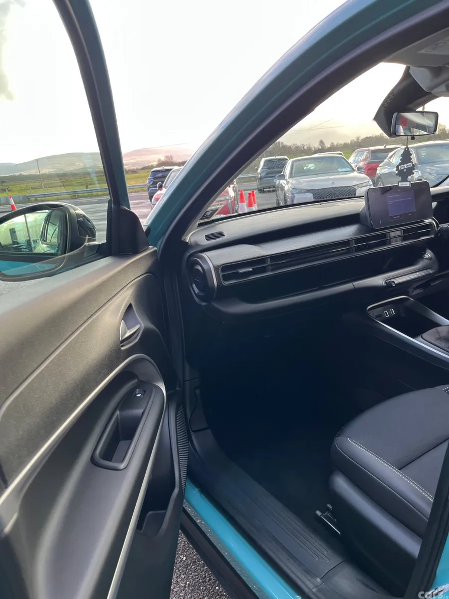 Jeep Avenger SUV, Petrol, 2025, Blue