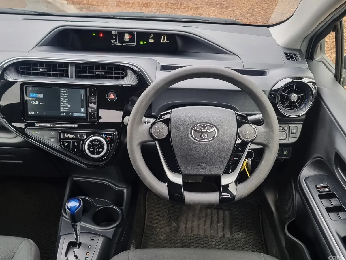 Toyota Aqua Hatchback, Petrol Hybrid, 2021, Silver