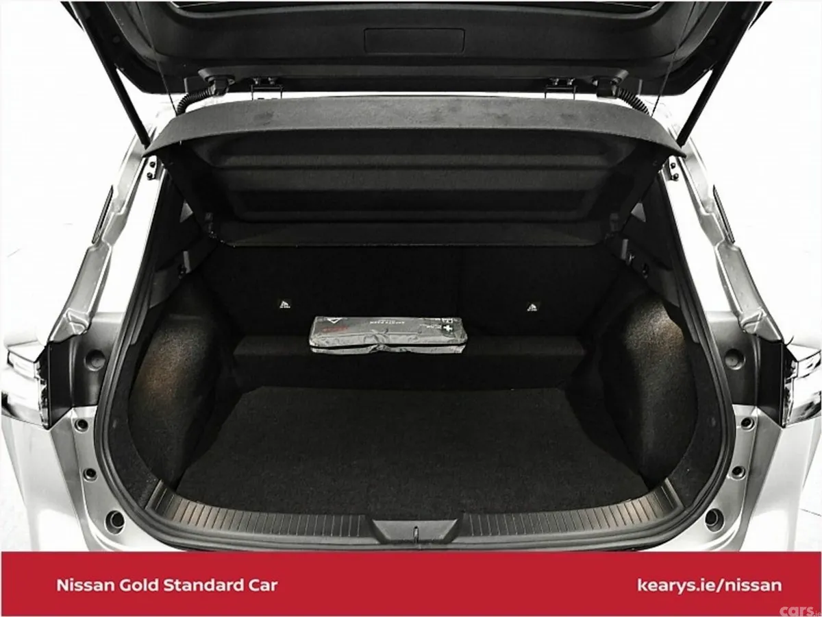 Nissan Qashqai SUV, Petrol, 2026, Silver