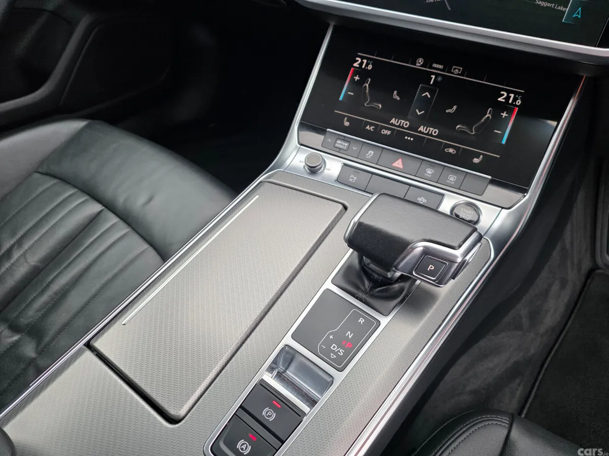 Audi A6 Saloon, Diesel, 2022, Blue