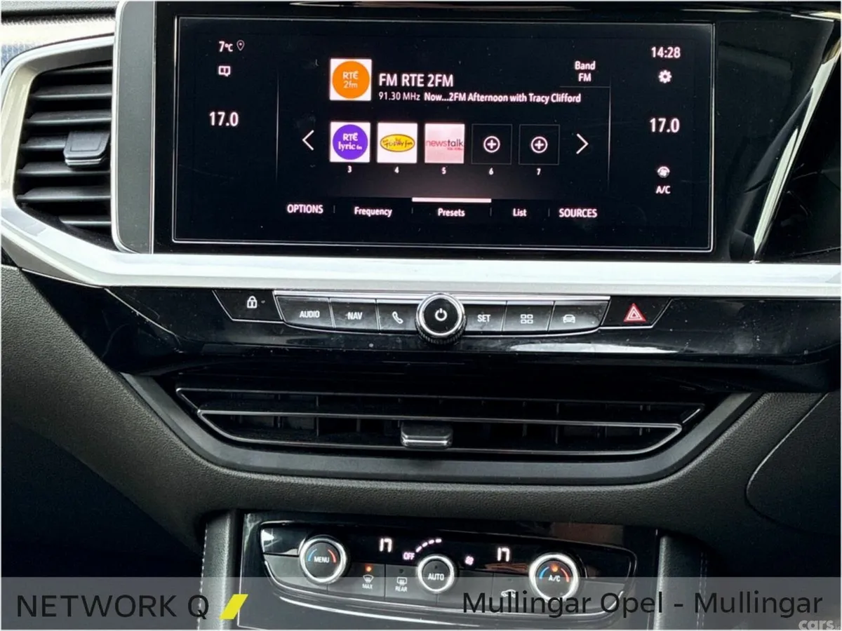 Opel Grandland SUV, Petrol, 2022, Grey