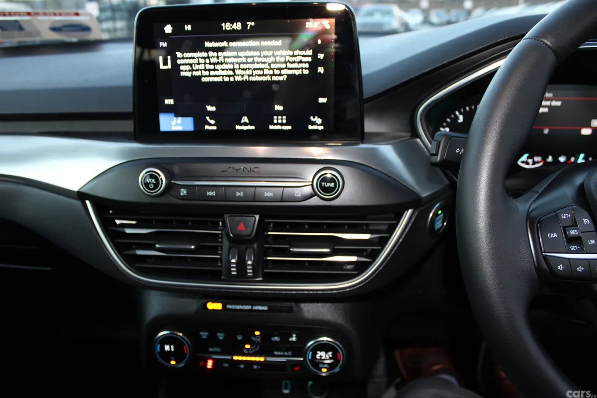 Ford Focus Hatchback, Petrol, 2020, Grey