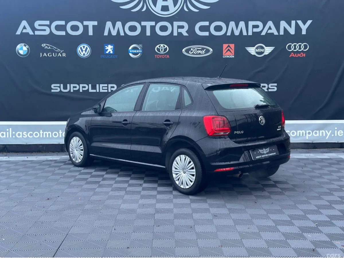 Volkswagen Polo Hatchback, Petrol, 2014, Black