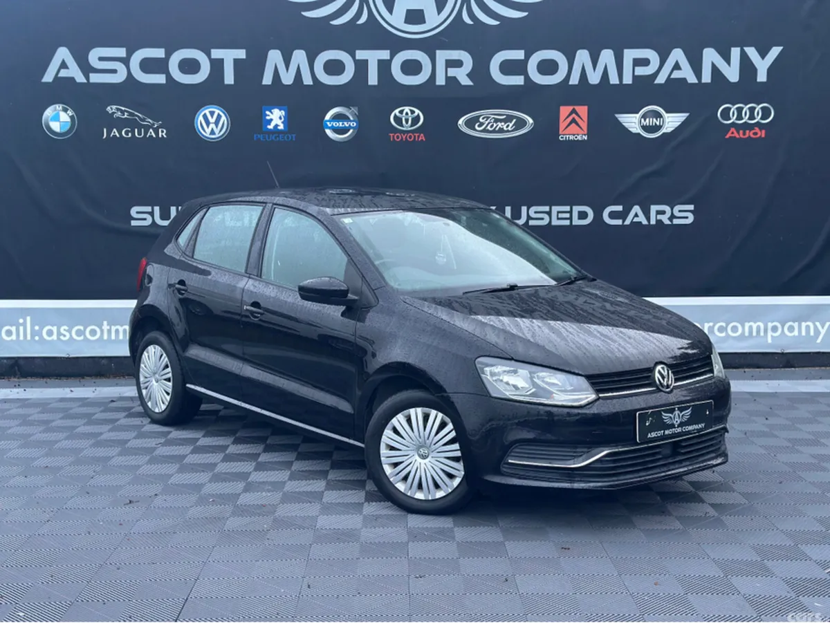 Volkswagen Polo Hatchback, Petrol, 2014, Black