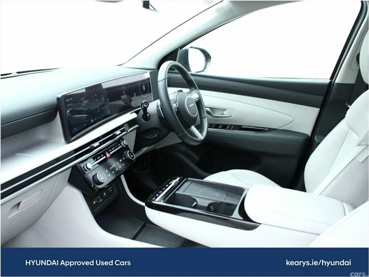 Hyundai Tucson SUV, Petrol Plug-in Hybrid, 2025, Red