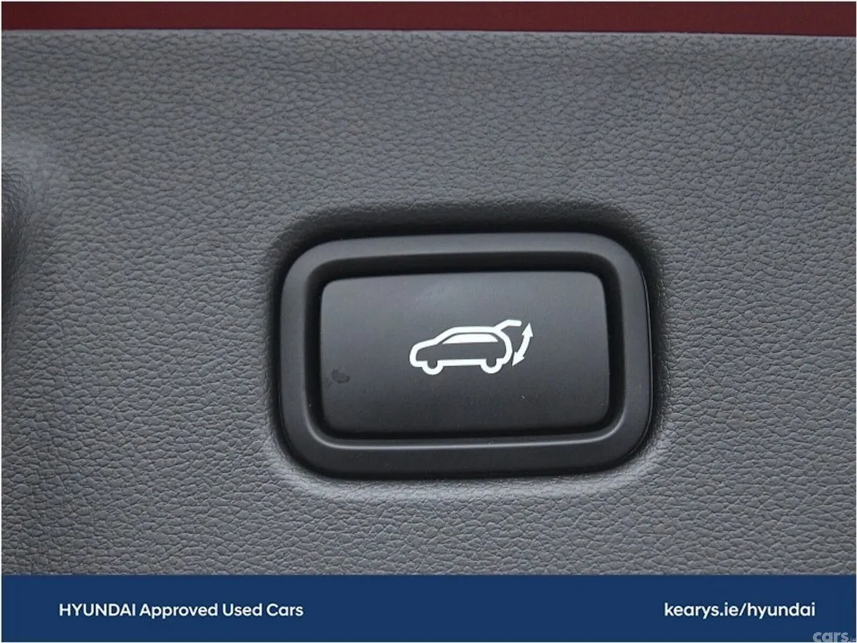 Hyundai Tucson SUV, Petrol Plug-in Hybrid, 2025, Red