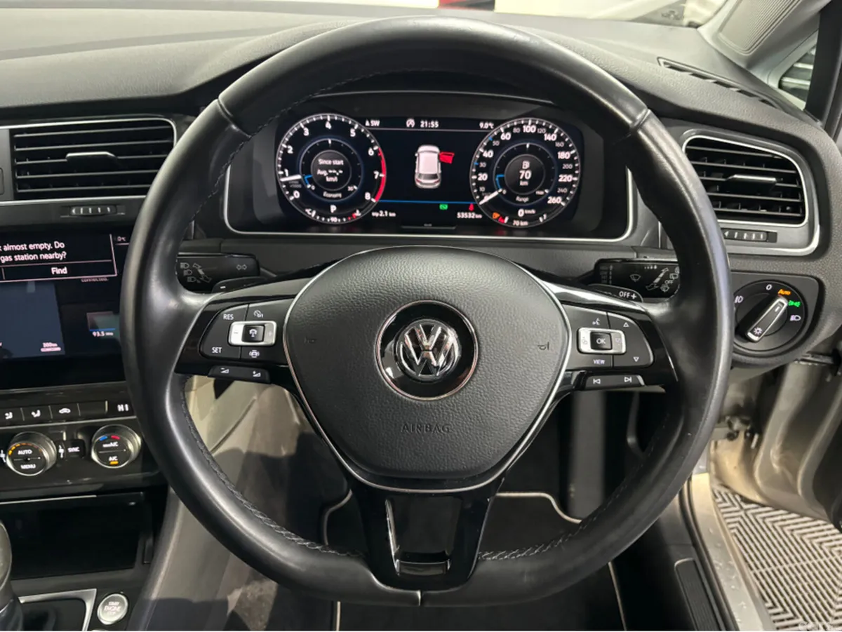 Volkswagen Golf Hatchback, Petrol, 2019, Silver