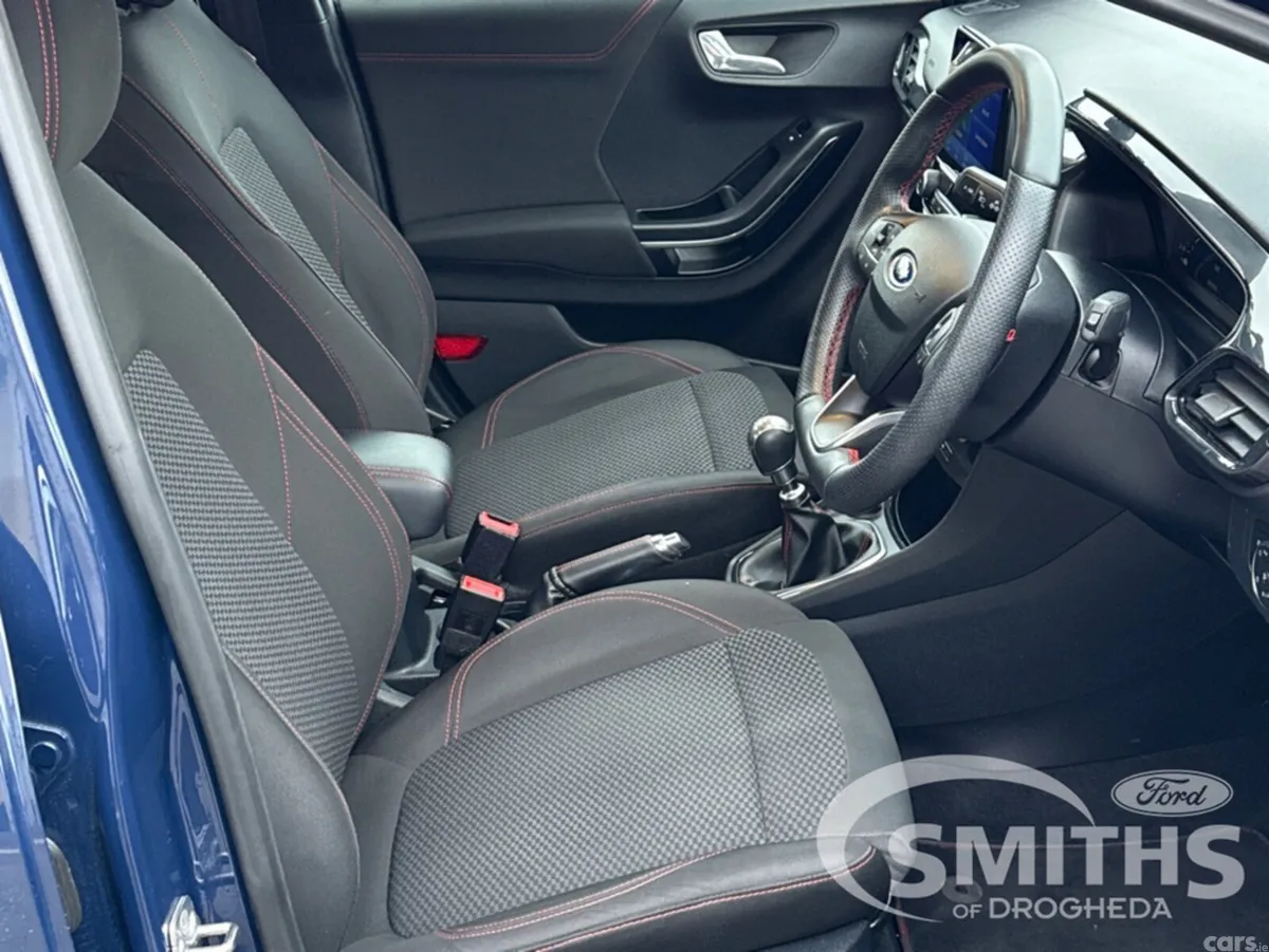 Ford Puma MPV, Petrol Hybrid, 2022, Blue