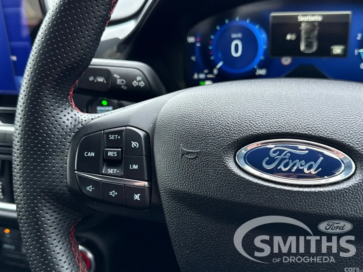 Ford Puma MPV, Petrol Hybrid, 2022, Blue