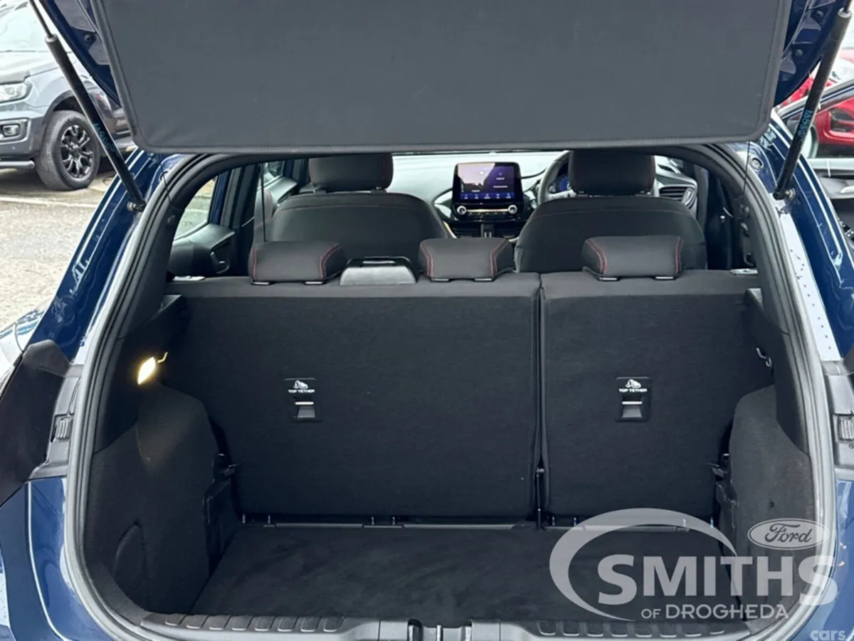 Ford Puma MPV, Petrol Hybrid, 2022, Blue
