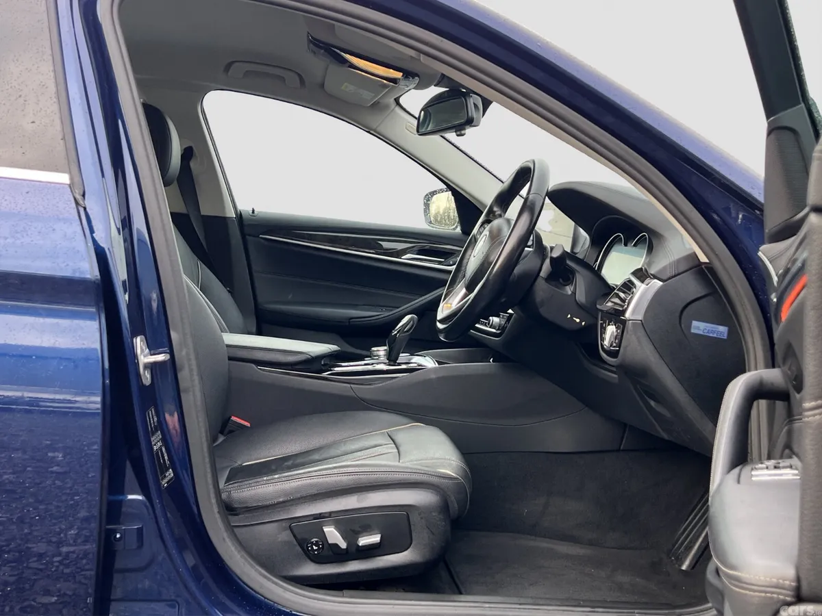 BMW 5-Series Saloon, Diesel, 2017, Blue