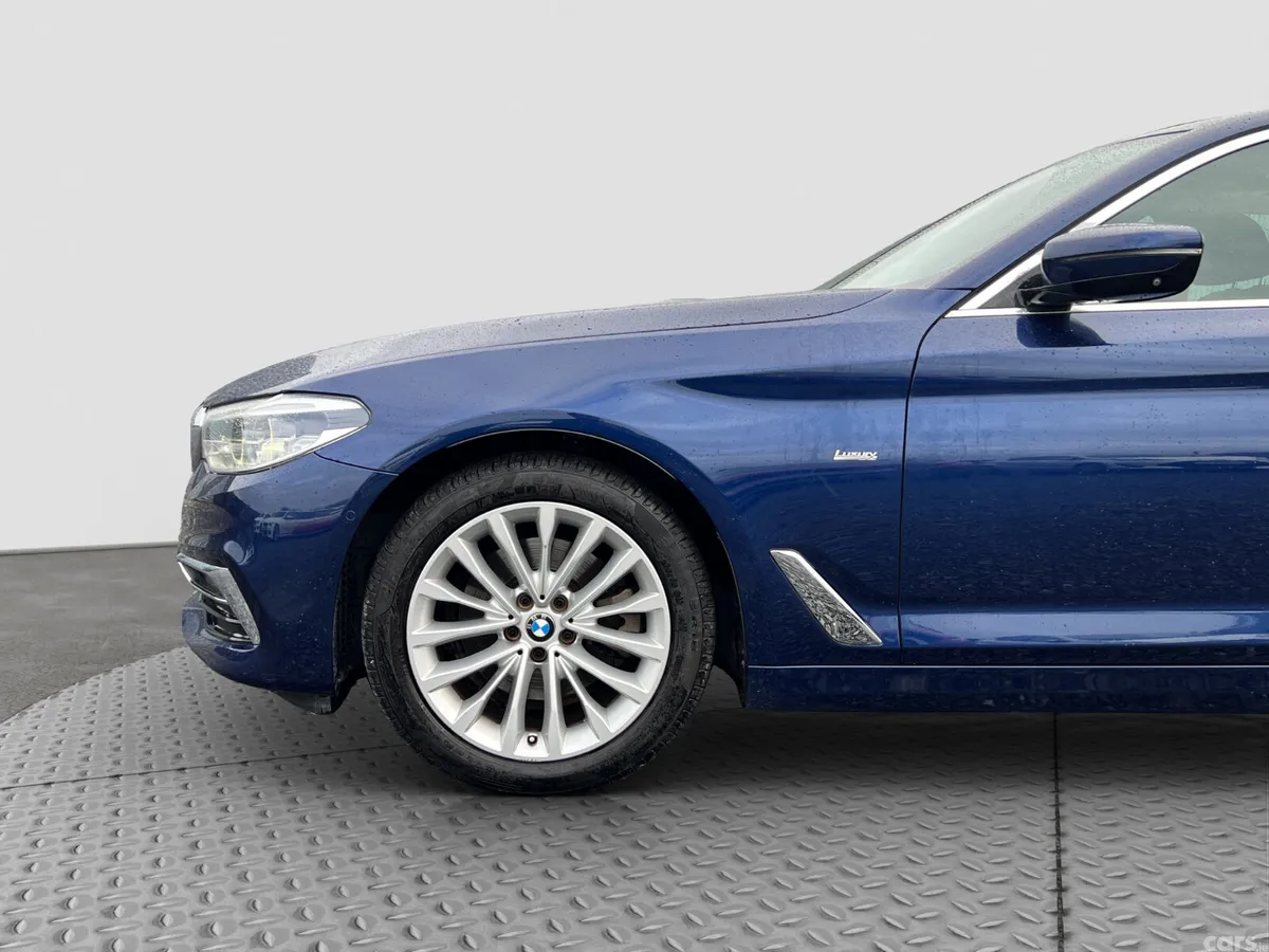 BMW 5-Series Saloon, Diesel, 2017, Blue