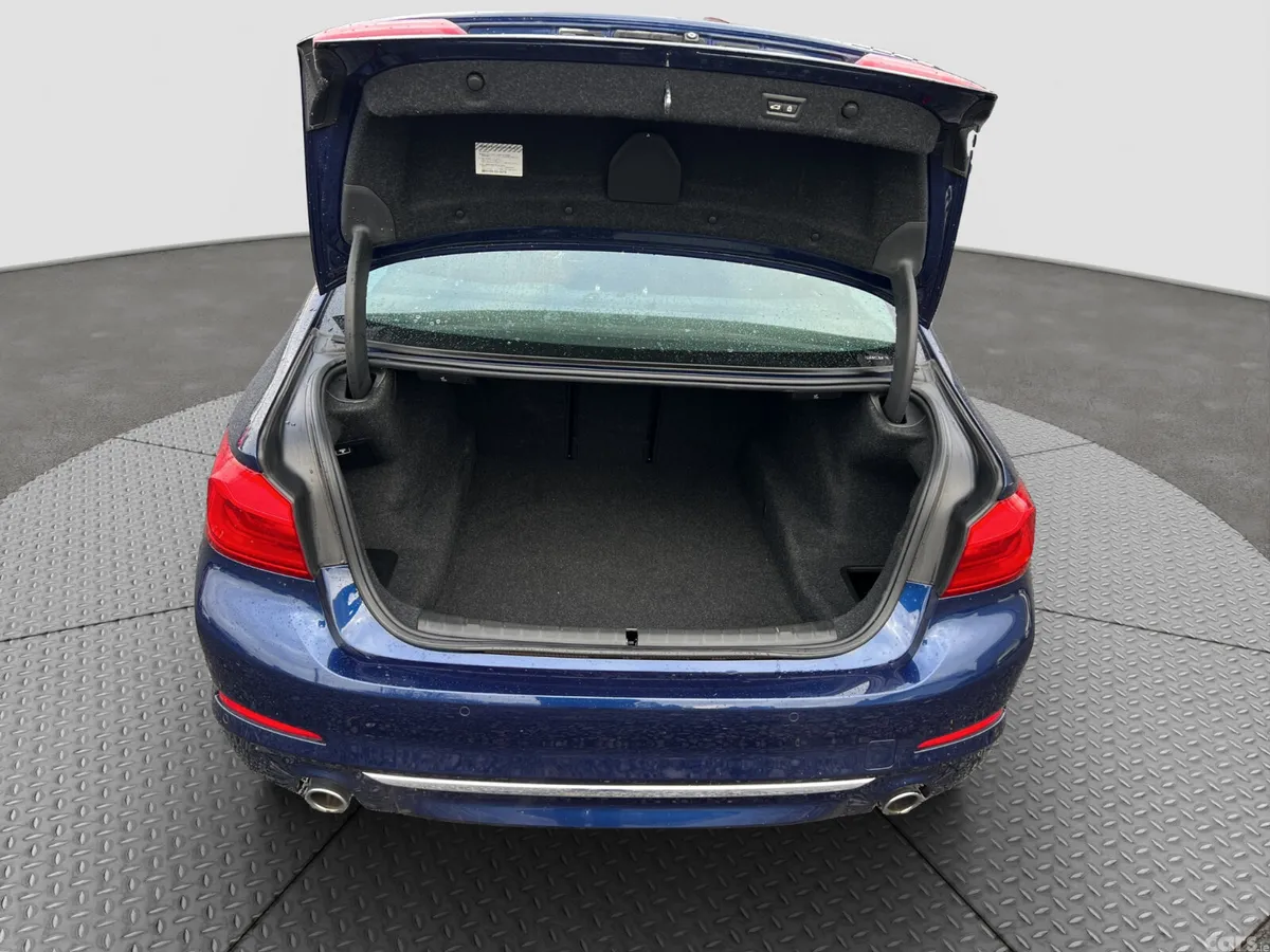 BMW 5-Series Saloon, Diesel, 2017, Blue