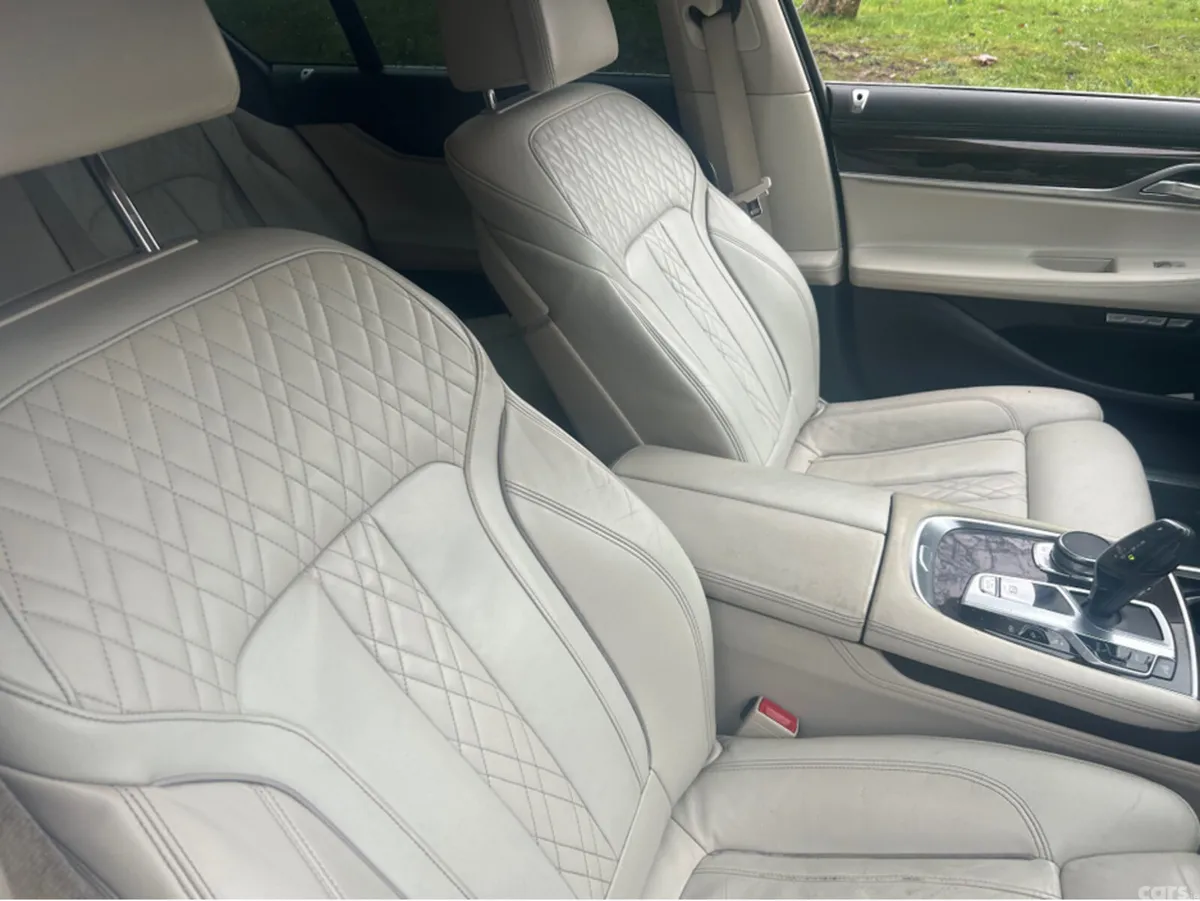 BMW 7-Series Saloon, Diesel, 2016, Black
