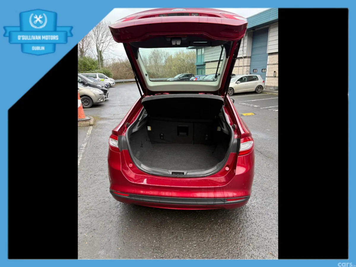 Ford Mondeo Hatchback, Diesel, 2016, Red