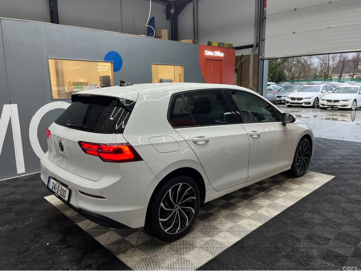 Volkswagen Golf Hatchback, Diesel, 2024, White