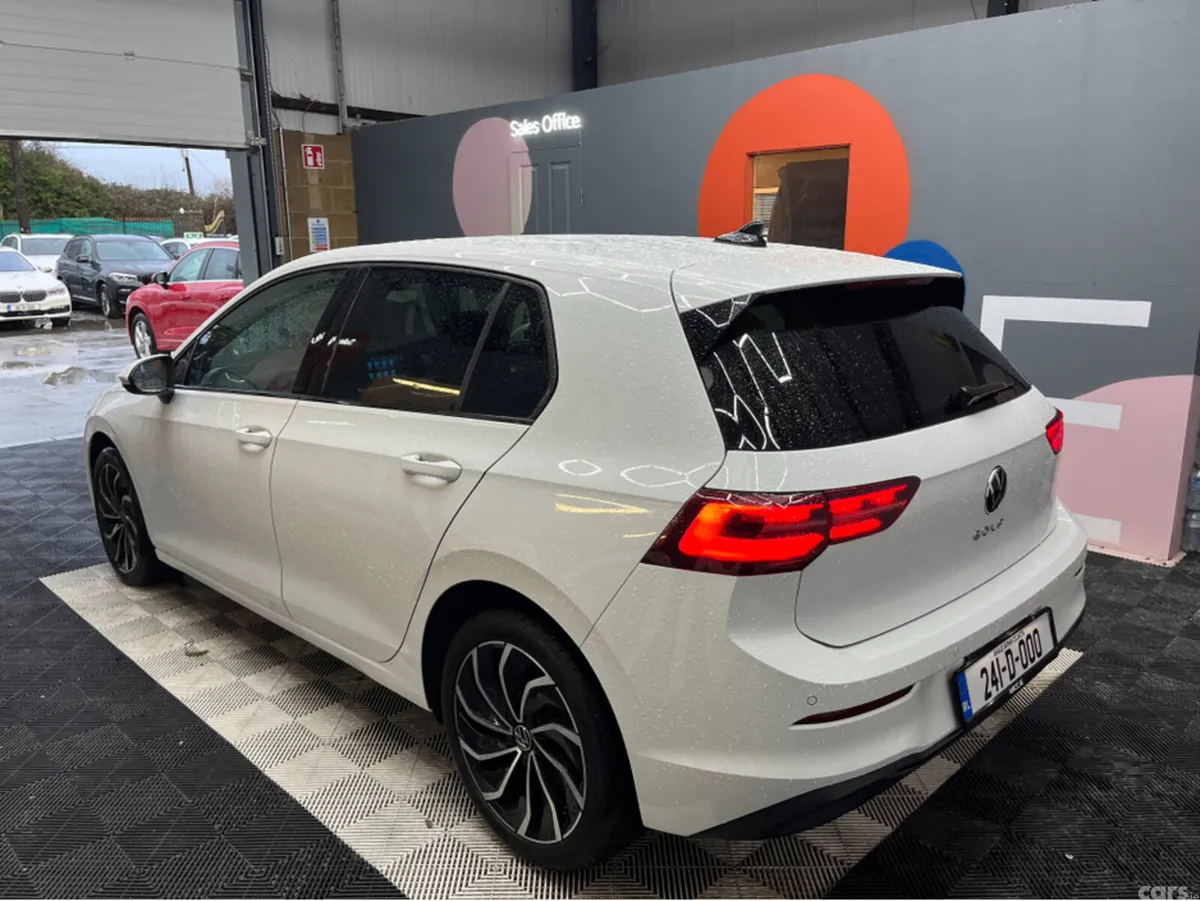Volkswagen Golf Hatchback, Diesel, 2024, White