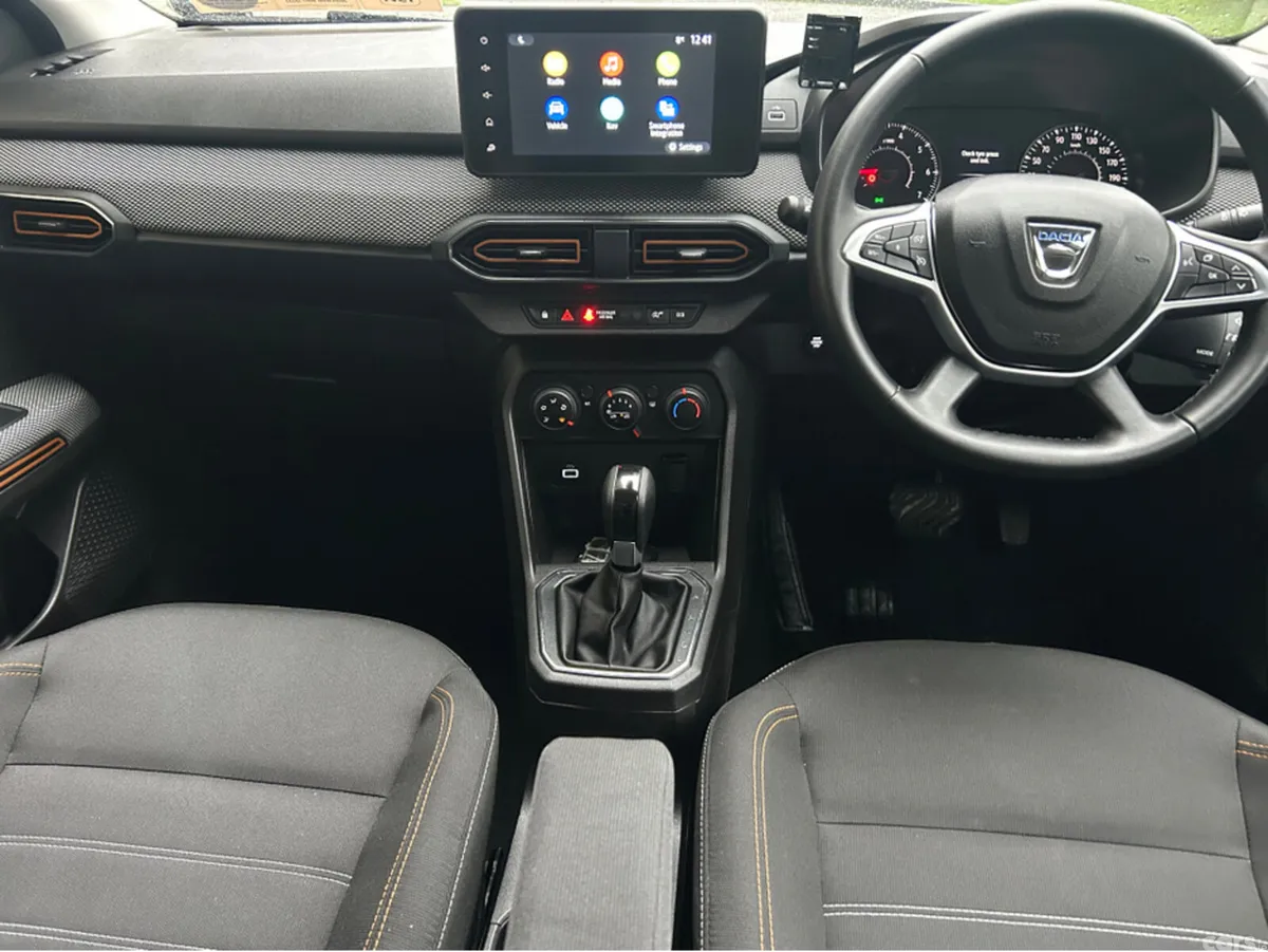 Dacia Sandero Stepway Hatchback, Petrol, 2023, Blue