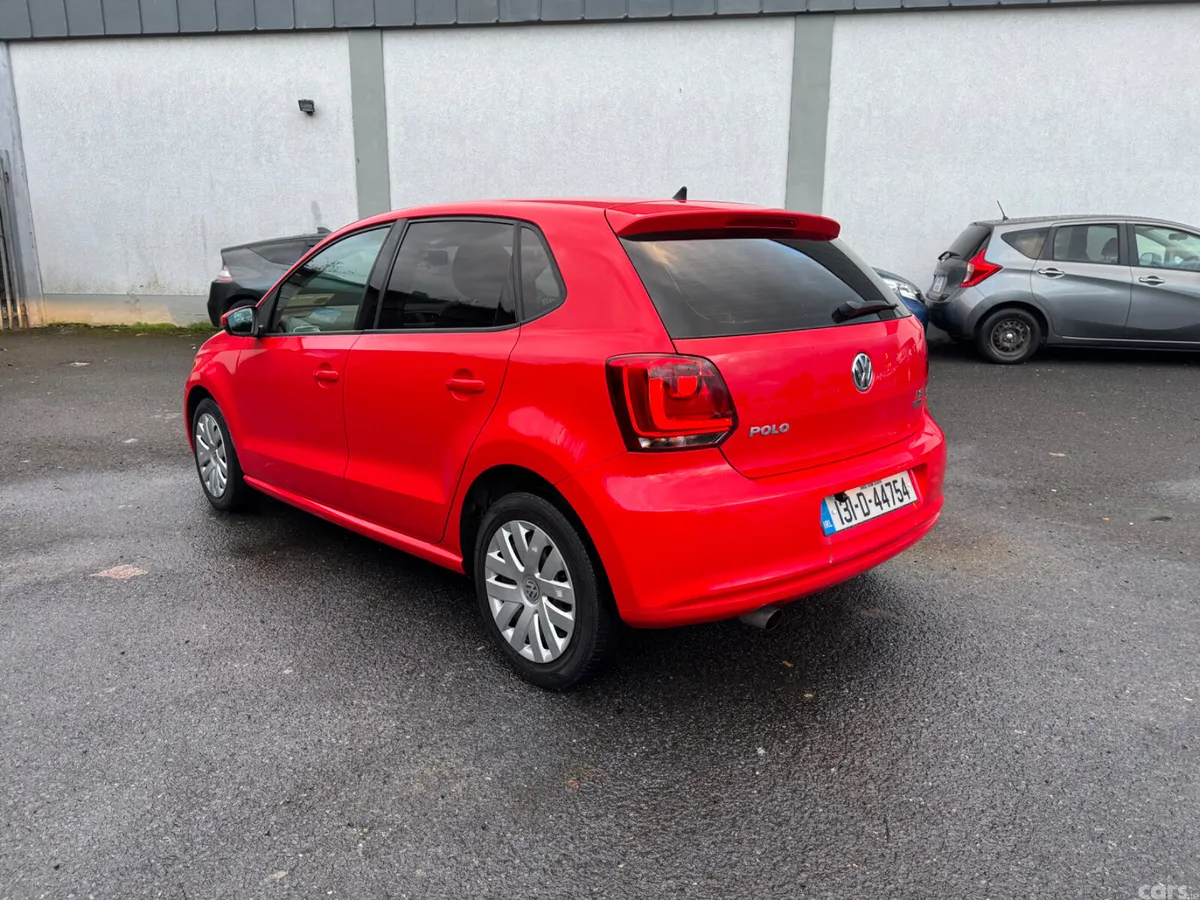 Volkswagen Polo Hatchback, Petrol, 2013, Red