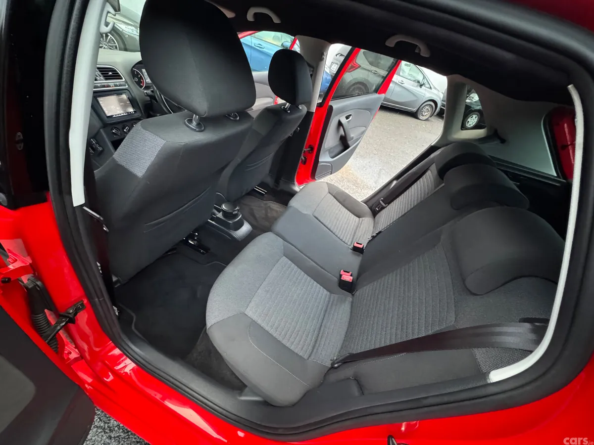 Volkswagen Polo Hatchback, Petrol, 2013, Red