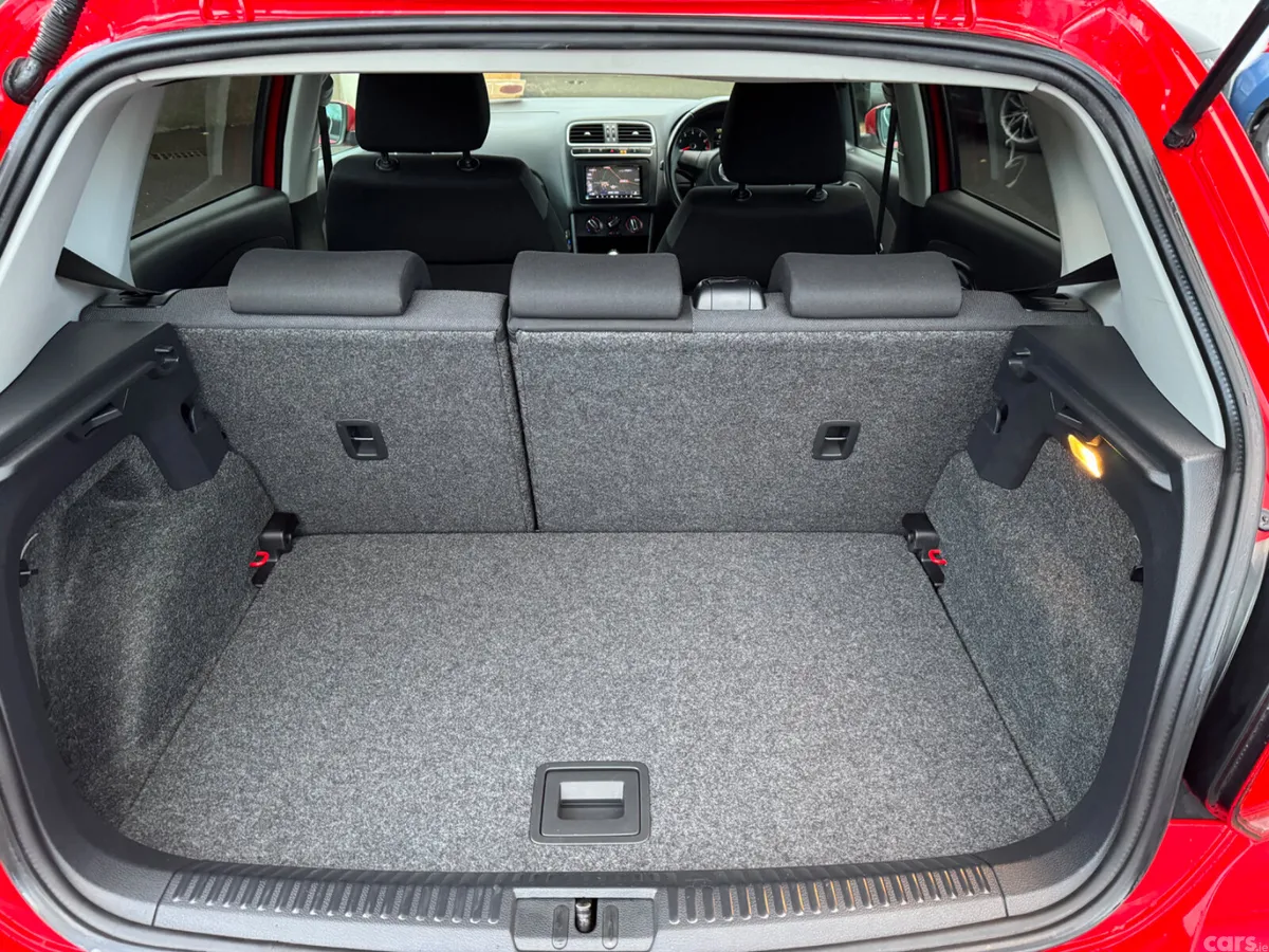 Volkswagen Polo Hatchback, Petrol, 2013, Red