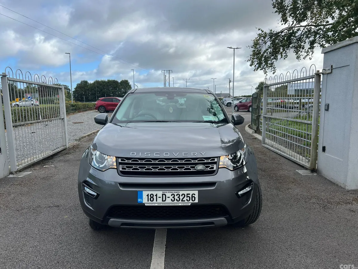 Land Rover Discovery SUV, Diesel, 2018, Grey