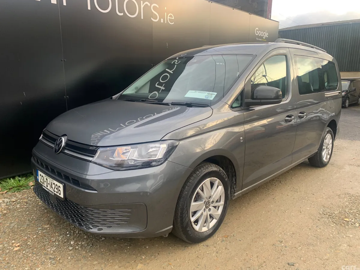 Volkswagen Caddy Maxi Life MPV, Diesel, 2023, Grey