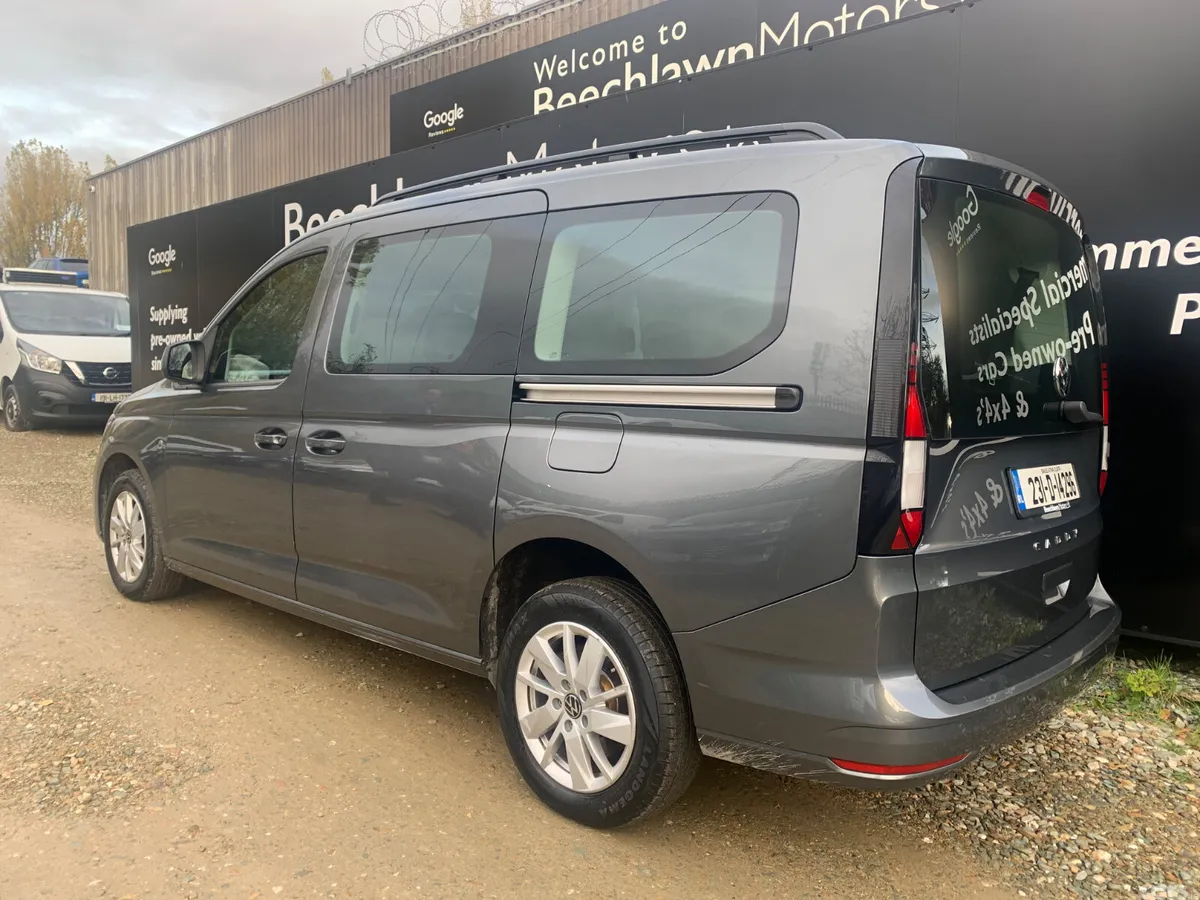 Volkswagen Caddy Maxi Life MPV, Diesel, 2023, Grey