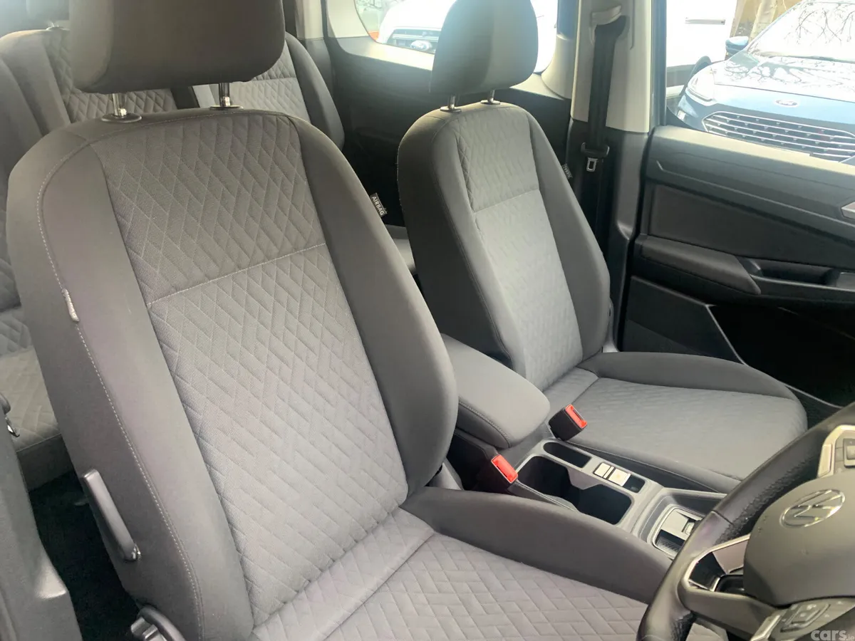 Volkswagen Caddy Maxi Life MPV, Diesel, 2023, Grey