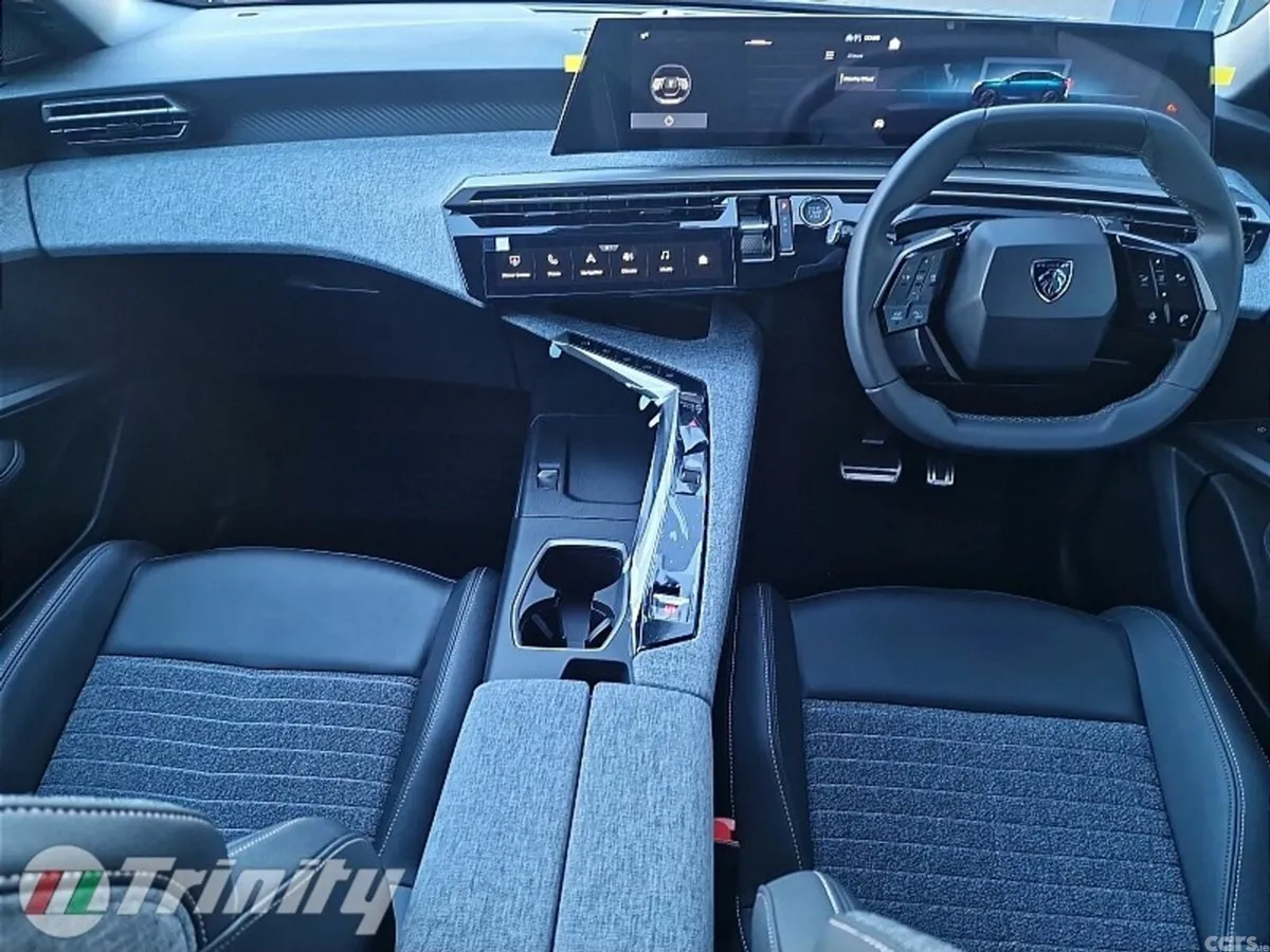 Peugeot 3008 SUV, Electric, 2026, Grey