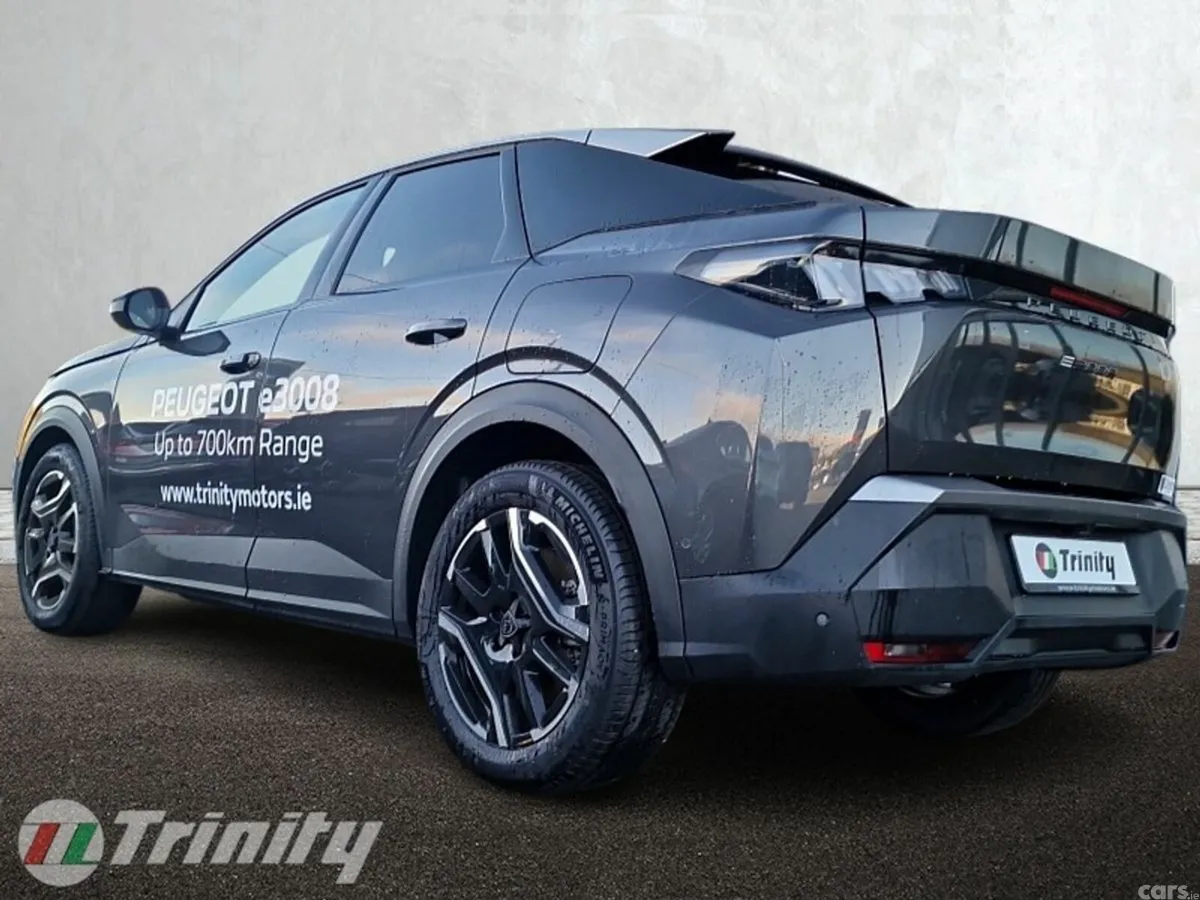 Peugeot 3008 SUV, Electric, 2026, Grey