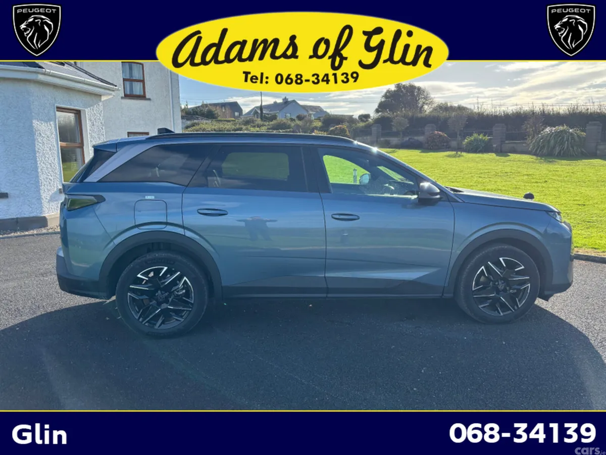 Peugeot 5008 MPV, Petrol Hybrid, 2025, Blue