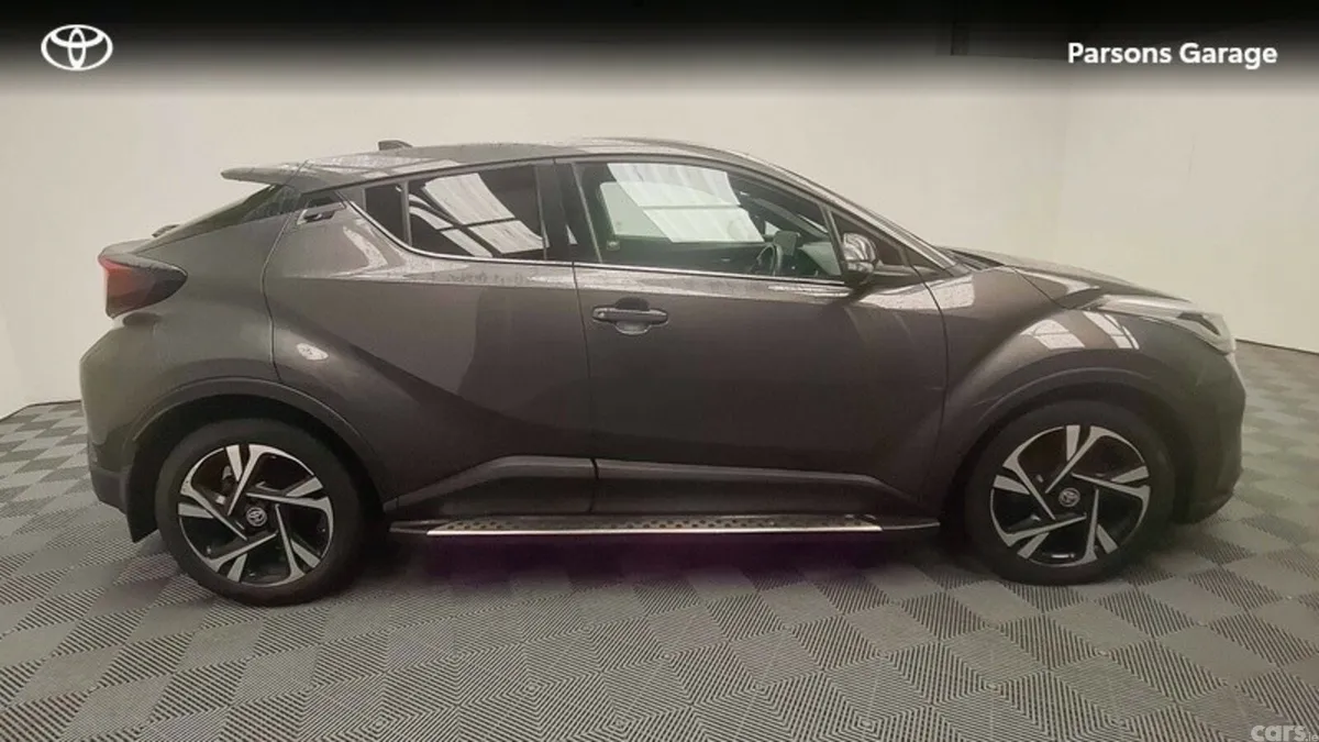Toyota C-HR SUV, Petrol Hybrid, 2022, Grey