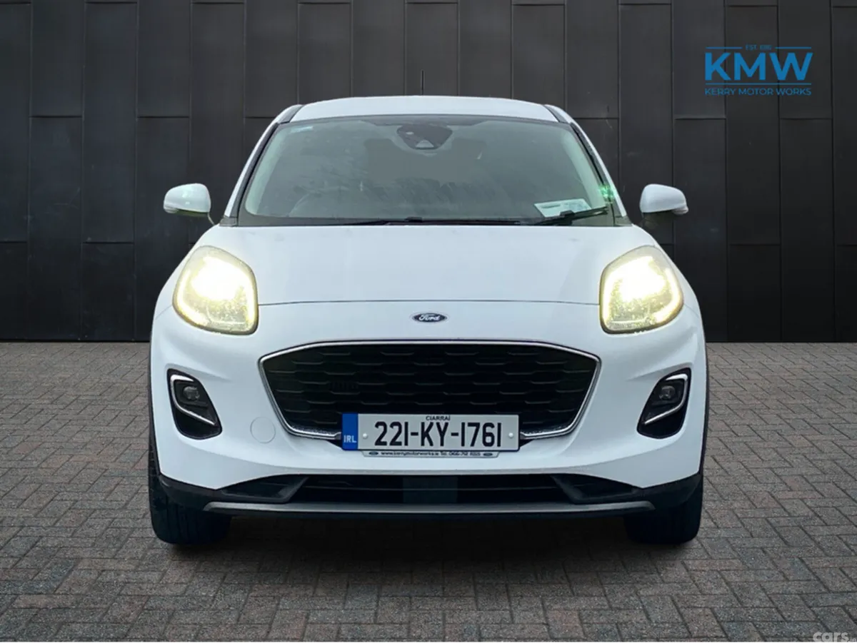 Ford Puma MPV, Petrol Hybrid, 2022, White