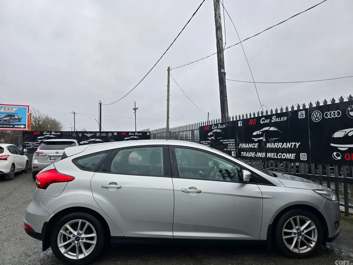 Ford Focus Hatchback, Diesel, 2016, Silver