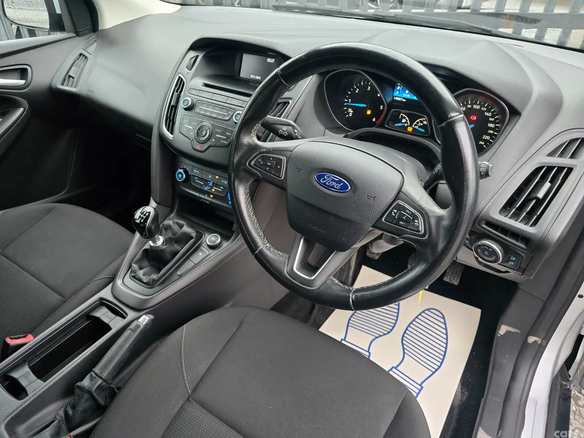 Ford Focus Hatchback, Diesel, 2016, Silver