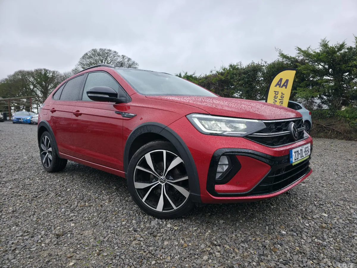 Volkswagen Taigo Hatchback, Petrol, 2022, Red