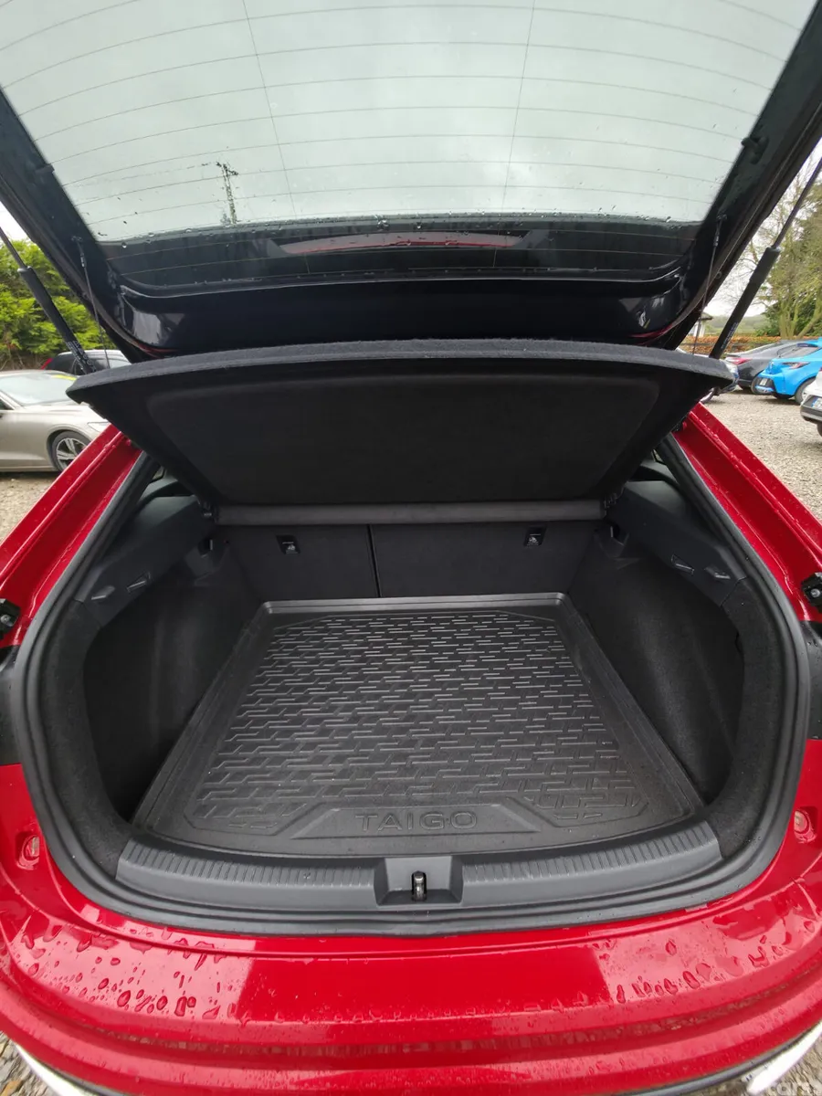 Volkswagen Taigo Hatchback, Petrol, 2022, Red