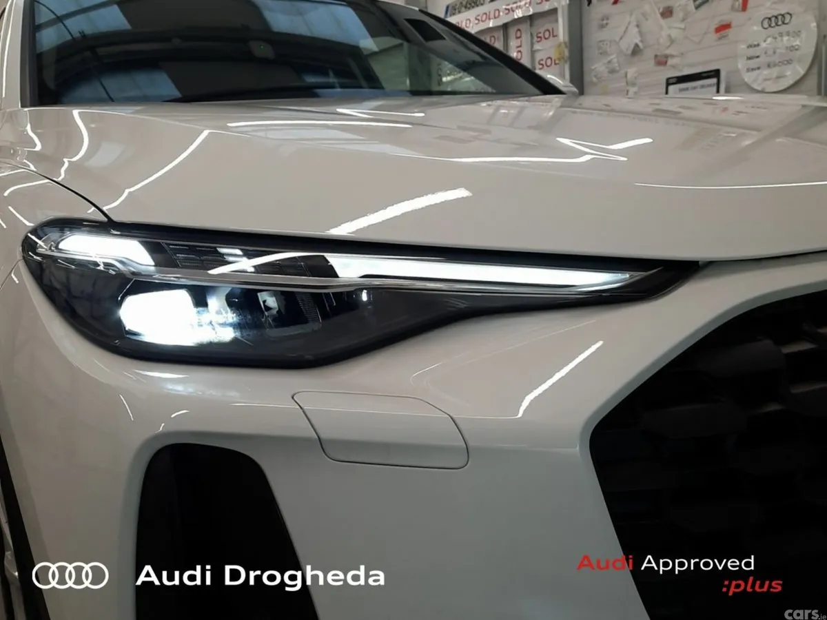 Audi Q5 SUV, Petrol, 2026, White