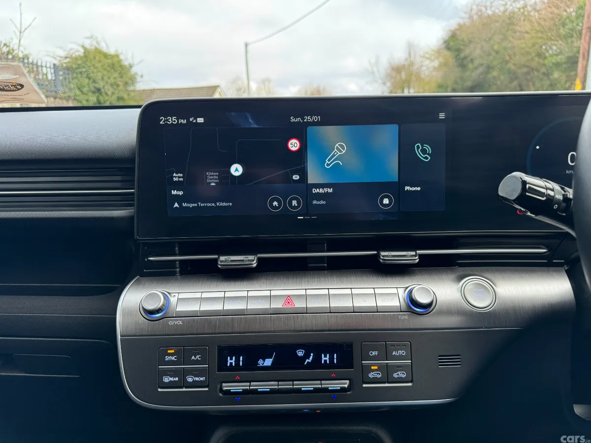 Hyundai KONA MPV, Petrol, 2024, Grey